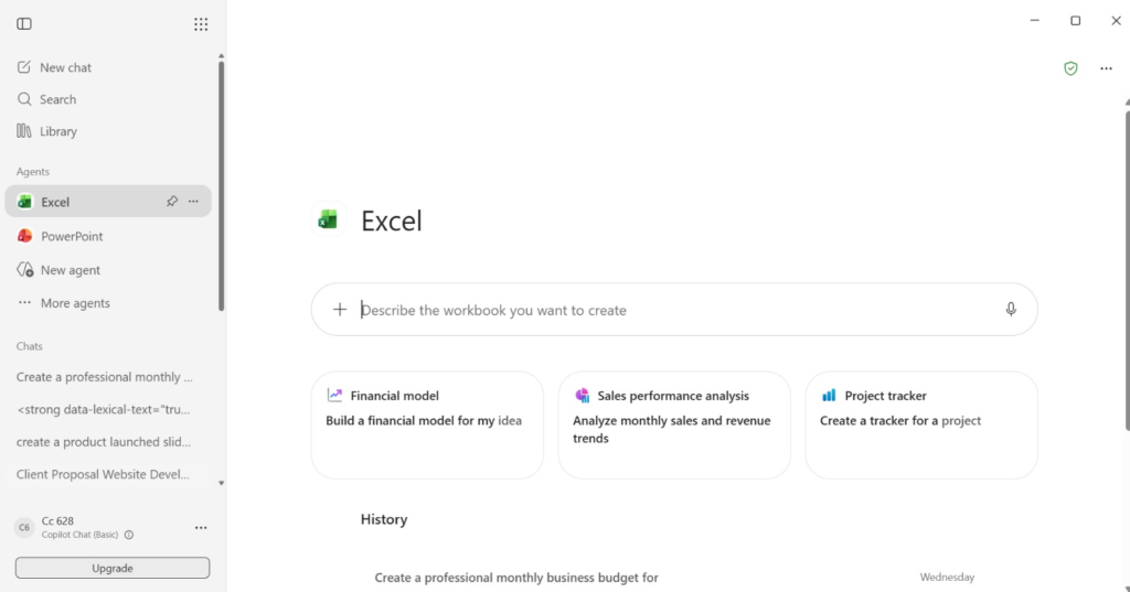 Tangkapan skrin aplikasi Microsoft Copilot yang memaparkan ejen Excel dengan baris arahan "Describe the workbook you want to create", pilihan kad model seperti "Financial model", "Sales performance analysis", dan "Project tracker", serta panel navigasi di sebelah kiri.